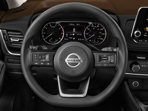 Used 2023 Nissan Rogue Platinum w/ Platinum Premium Package image 8