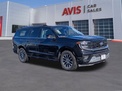 Used 2025 Ford Expedition Max Platinum image 9