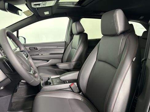 New 2026 Honda Odyssey Sport-L image 4