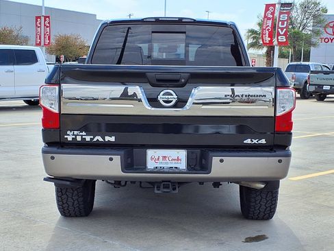 Used 2017 Nissan Titan Platinum Reserve image 6