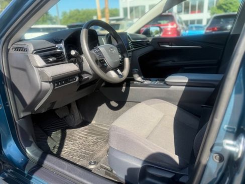Used 2025 Toyota Camry LE FWD image 14