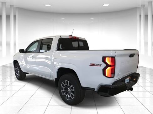 Certified 2024 Chevrolet Colorado Z71 w/ Z71 Convenience Package 2 image 3