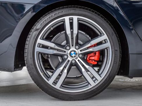 Used 2019 BMW 740i w/ Executive Package image 15