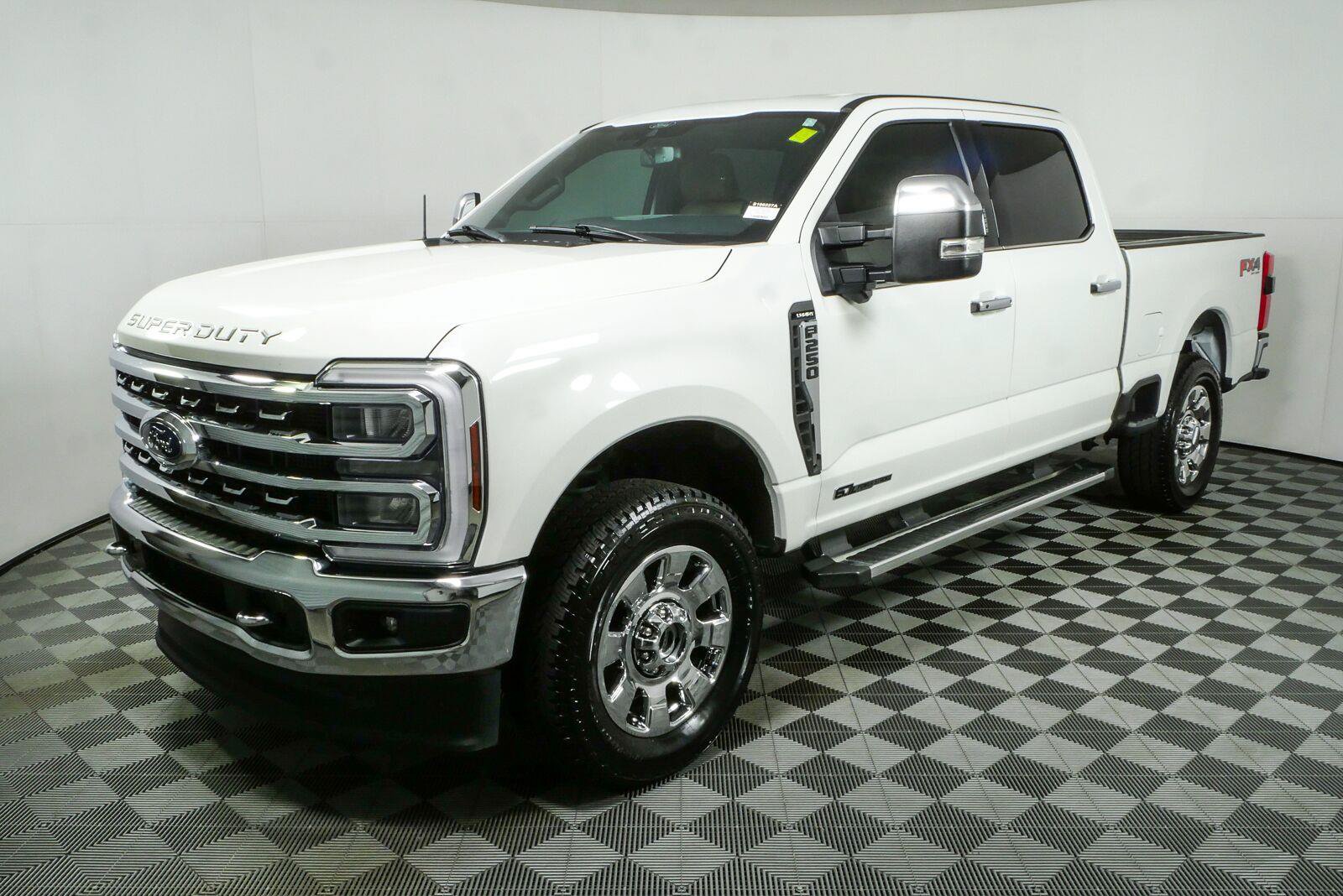 Used 2024 Ford F250 Lariat w/ Chrome Package AWD/4WD image 26