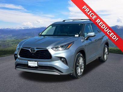 Used 2021 Toyota Highlander Platinum