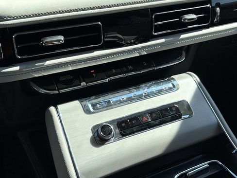 New 2026 Lincoln Aviator Reserve AWD/4WD image 30