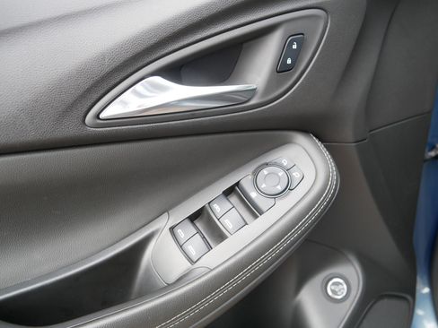 Used 2024 Buick Encore GX Preferred FWD image 19