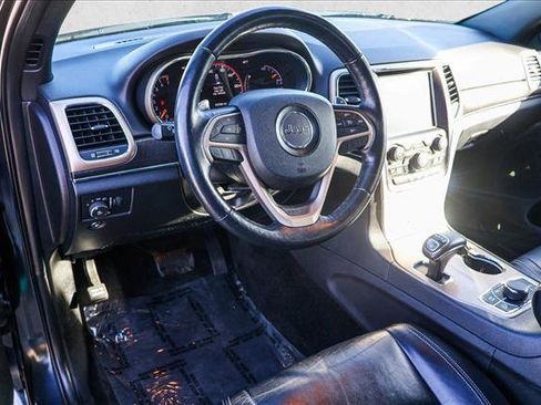 Used 2015 Jeep Grand Cherokee Limited w/ Trailer Tow Group IV image 10