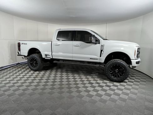 New 2025 Ford F250 Lariat w/ Lariat Ultimate Package image 6