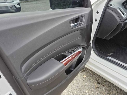 Used 2017 Acura TLX V6 w/ Technology Package image 19