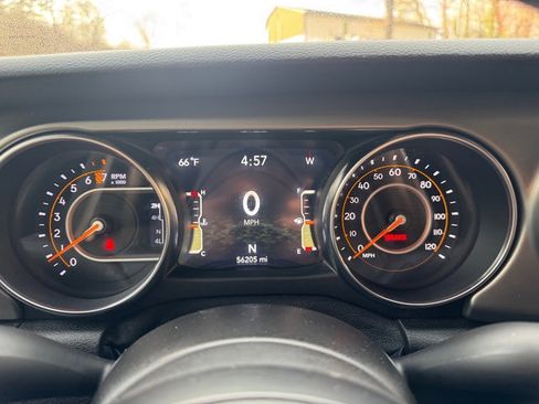 Used 2021 Jeep Wrangler Unlimited Sport image 26