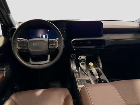 Certified 2025 Toyota Land Cruiser image 19