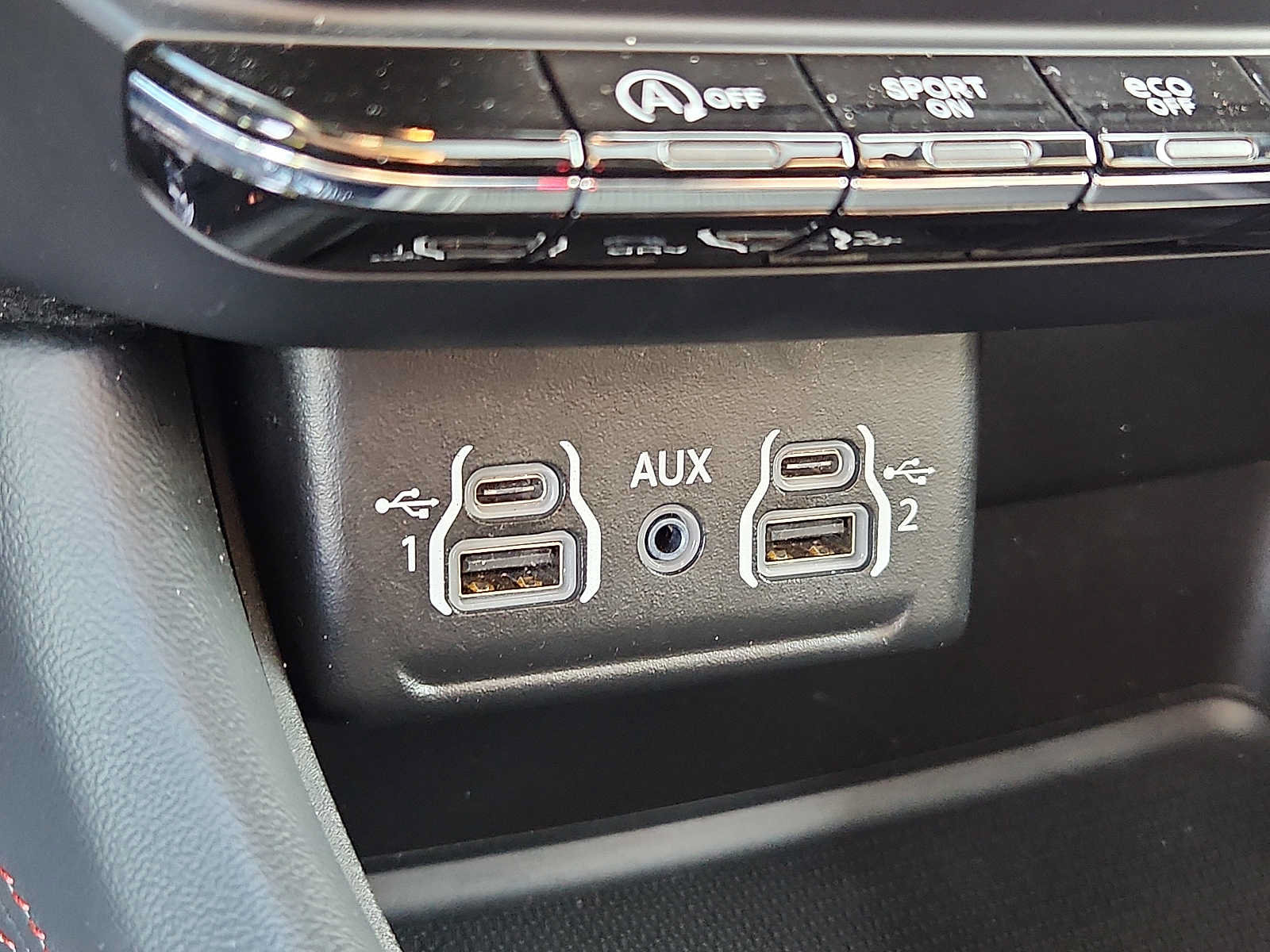 Used 2024 Dodge Durango GT AWD/4WD image 25