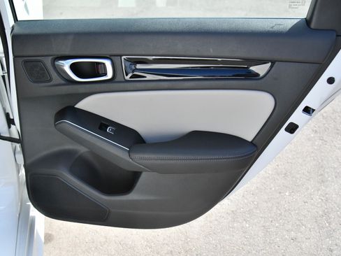 Used 2024 Honda Civic Touring image 44