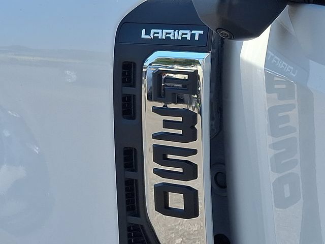 New 2026 Ford F350 Lariat w/ Lariat Premium Package AWD/4WD image 11