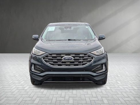 Used 2023 Ford Edge Titanium image 4