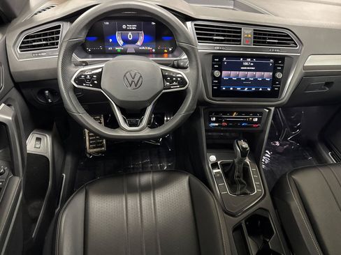 Used 2024 Volkswagen Tiguan SE R-Line FWD image 13