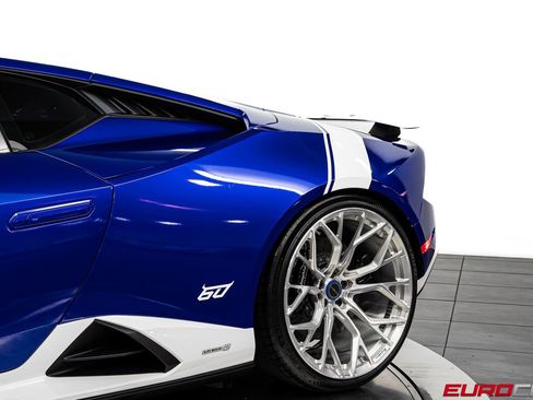 Used 2023 Lamborghini Huracan Tecnica image 16
