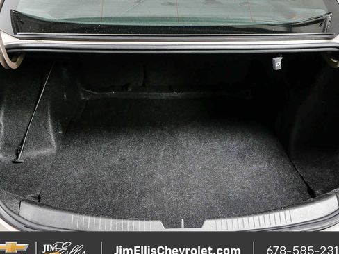Used 2023 Chevrolet Malibu LT FWD image 30