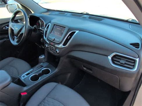 Certified 2020 Chevrolet Equinox LT image 29