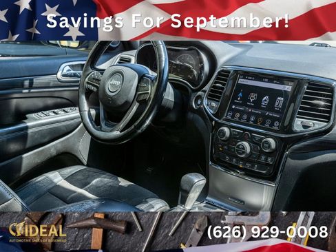 Used 2020 Jeep Grand Cherokee Altitude AWD/4WD image 28