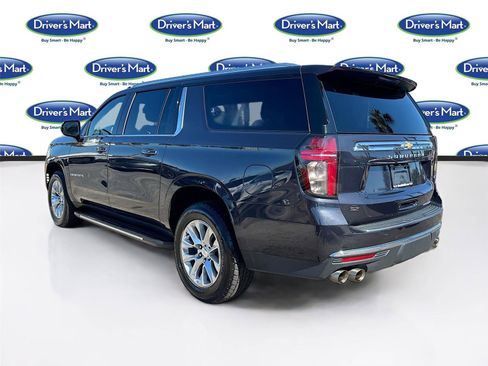 Used 2023 Chevrolet Suburban Premier image 5