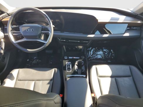 Used 2025 Audi A6 e-tron Ultra w/ Ultra Package image 10