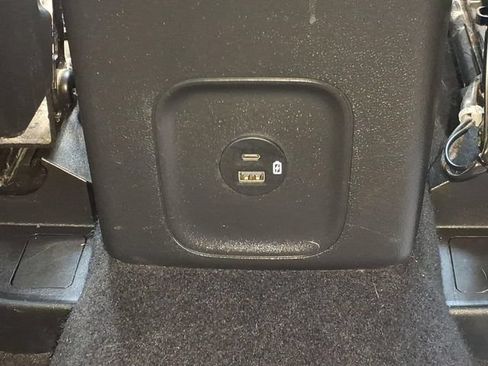 Used 2023 Ford Escape ST-Line FWD image 15