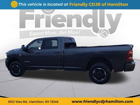 Used 2024 RAM 3500 Laramie AWD/4WD image 7