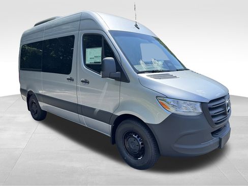 New 2025 Mercedes-Benz Sprinter 2500 image 17