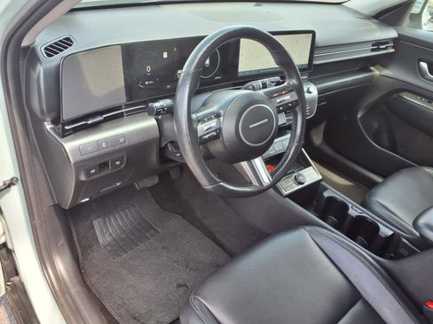 Used 2024 Hyundai Kona Limited image 9