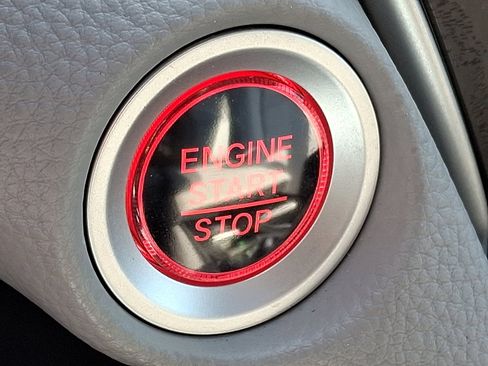 Used 2018 Honda Accord EX image 23