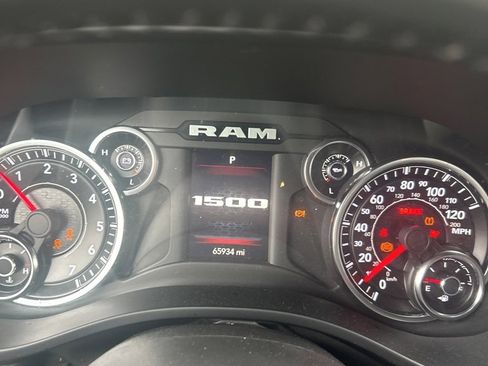 Used 2022 RAM 1500 Big Horn image 14