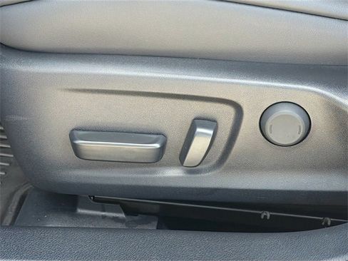 Used 2025 Lexus IS 350 F Sport image 23