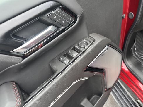 New 2026 GMC Sierra 2500 AT4X w/ AT4X AEV Edition image 9