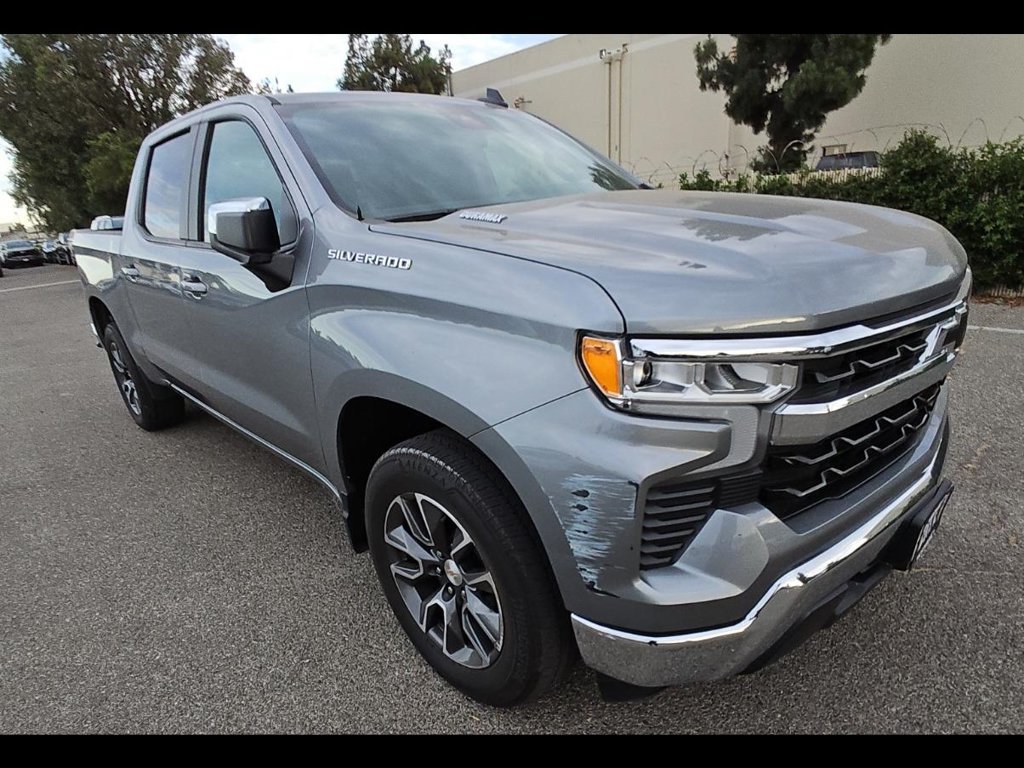 Used 2023 Chevrolet Silverado 1500 LT RWD image 3