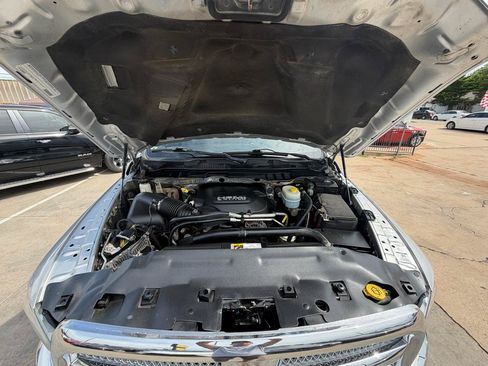 Used 2014 RAM 2500 Limited AWD/4WD image 38