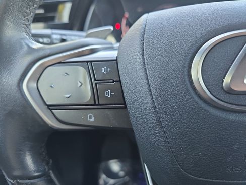 Used 2023 Lexus RX 350 w/ Cold Area Package AWD/4WD image 17