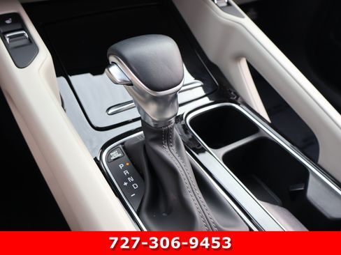 Used 2025 Kia Telluride S FWD image 30