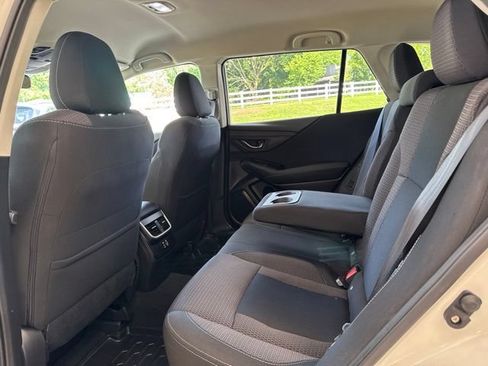 Used 2023 Subaru Outback Premium AWD/4WD image 27