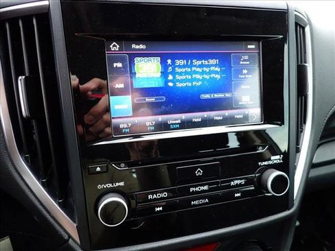 Certified 2021 Subaru Forester image 18