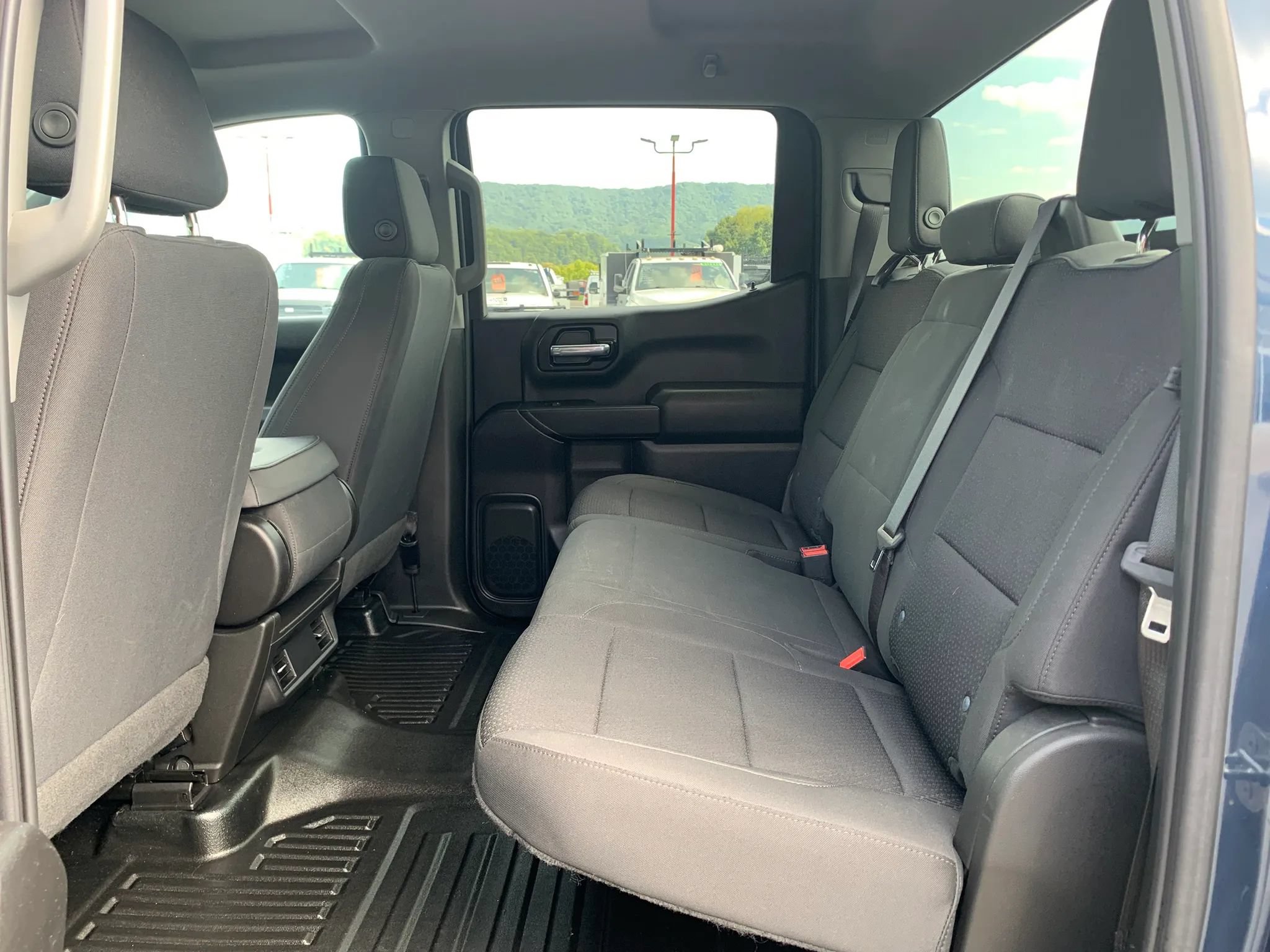 Used 2023 Chevrolet Silverado 1500 W/T w/ Trailering Package AWD/4WD image 27