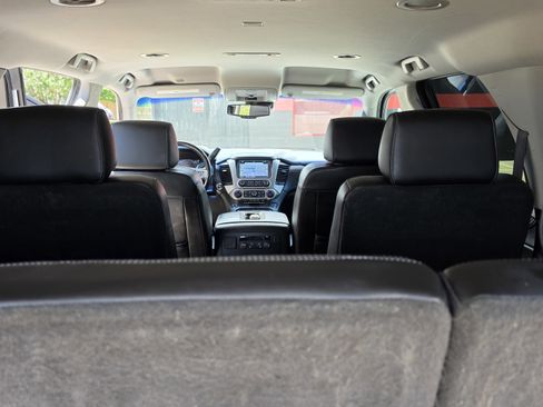 Used 2018 GMC Yukon Denali image 19