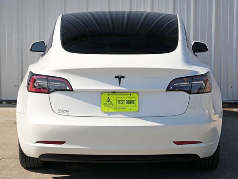 Used 2022 Tesla Model 3 image 54