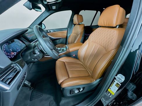 Used 2023 BMW X5 xDrive40i w/ Executive Package image 21