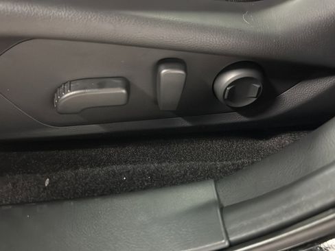 New 2026 Subaru Crosstrek 2.0i Premium AWD/4WD image 17