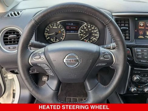Used 2020 Nissan Pathfinder SL AWD/4WD image 18