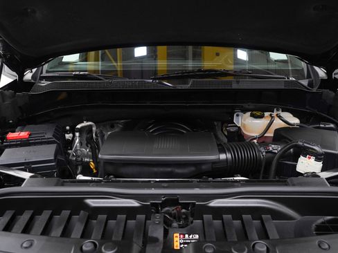 Used 2024 Chevrolet Silverado 1500 RST AWD/4WD image 31