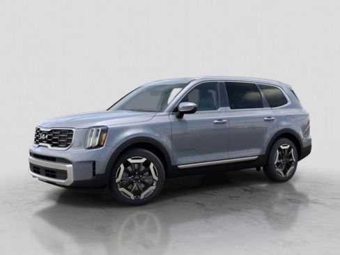 Used 2025 Kia Telluride S image 3