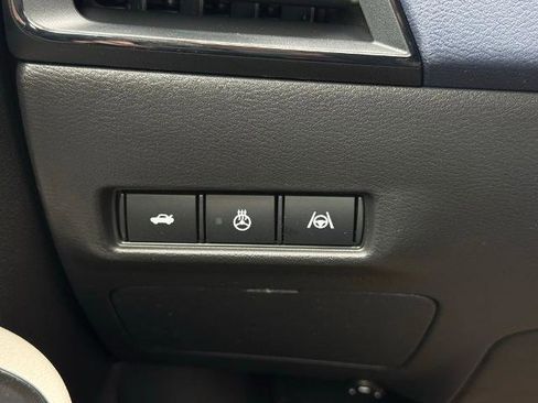 New 2026 Nissan Sentra SL w/ Floor Mat Package FWD image 25